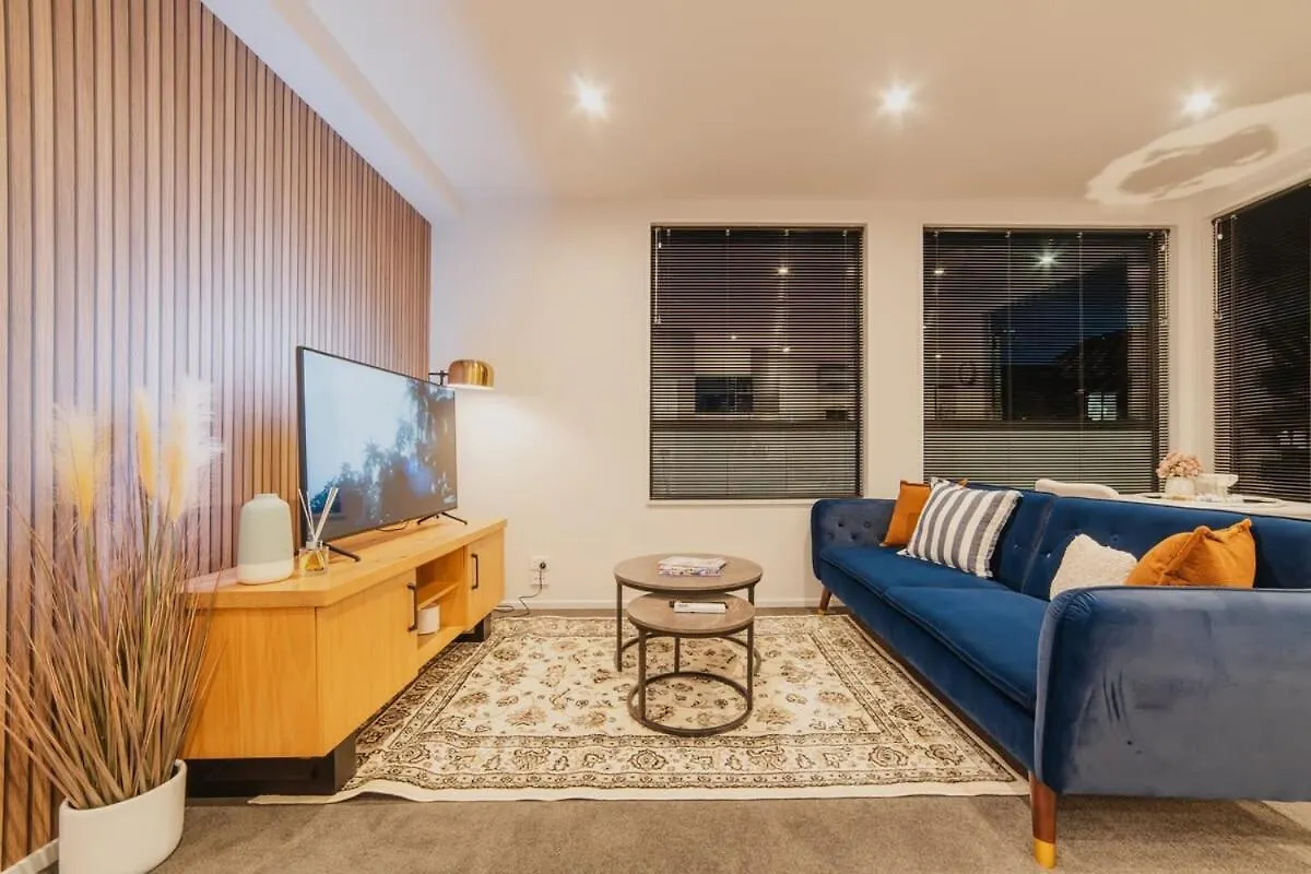 Cashel Grandeur - Luxurious 4-Bedroom Home Christchurch
