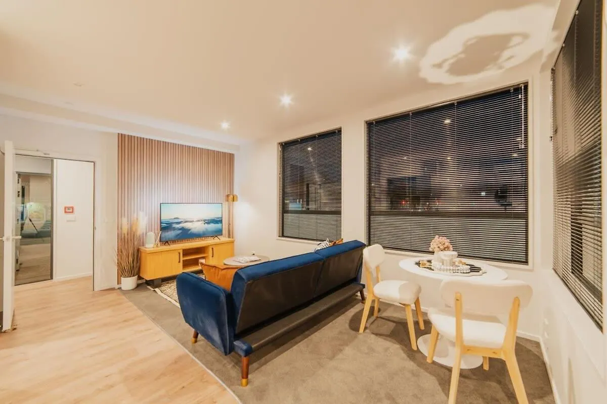 Cashel Grandeur - Luxurious 4-Bedroom Home Christchurch 0*,  New Zealand
